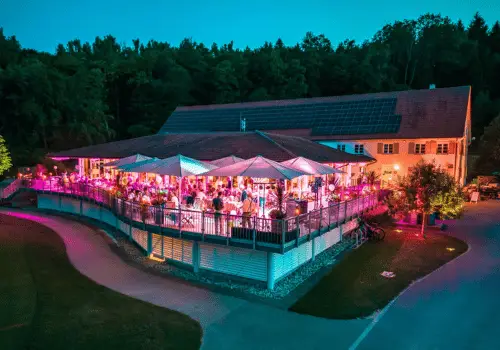 Restaurant & Event Location Grüezi am Golfplatz in Illerrieden bei Ulm. Location mieten.