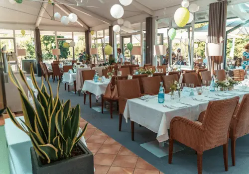 Restaurant & Event Location Grüezi am Golfplatz in Illerrieden bei Ulm. Location mieten.